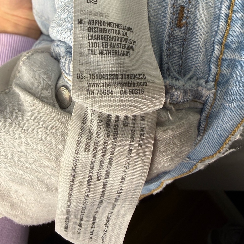 Abercrombie Curve Love 90s Straight Ultra High Rise Jeans w/ Slit - Size 29/8R - Picture 11 of 11
